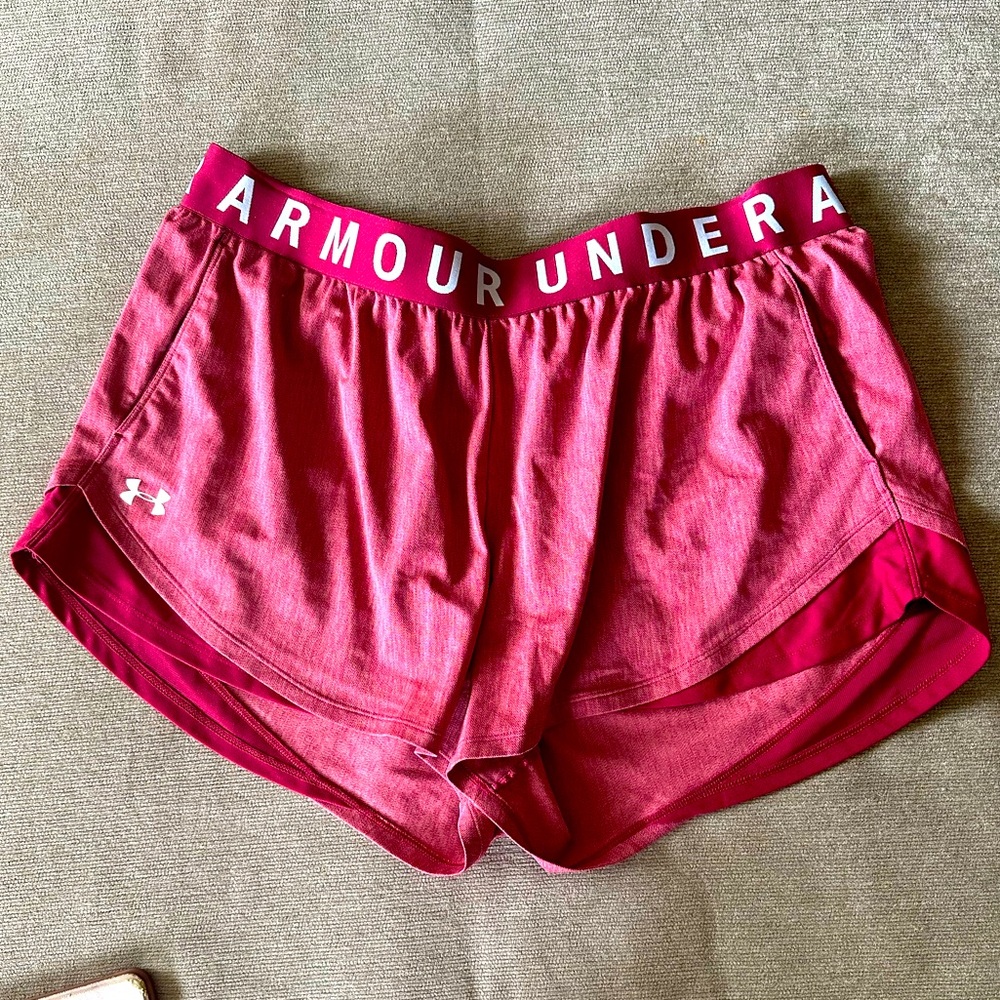 Under Armour Red Athletic Shorts Lightweight Elastic Waistband